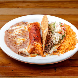 3. Taco y Burrito Combo